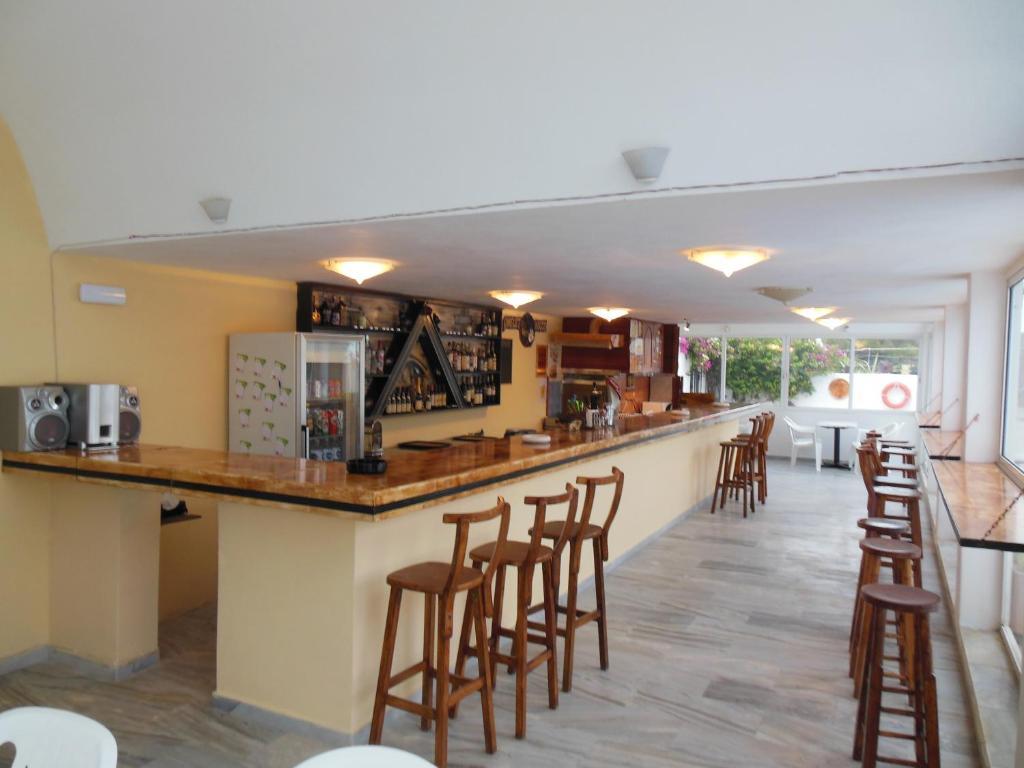 Santa Irini Hotel Perissa  Exterior photo